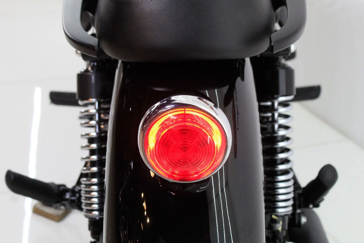 ROYAL ENFIELD METEOR 350 FIREBALL