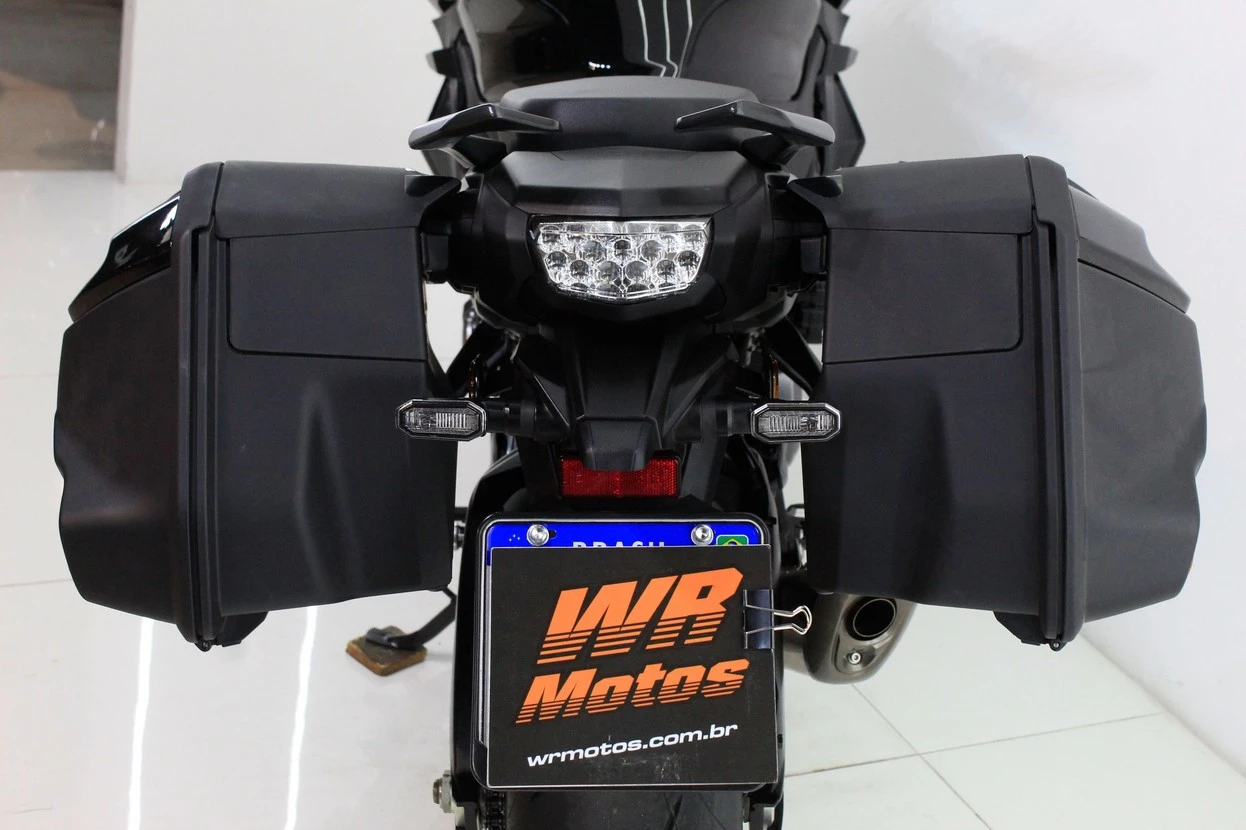 SUZUKI GSX-S1000GT ABS