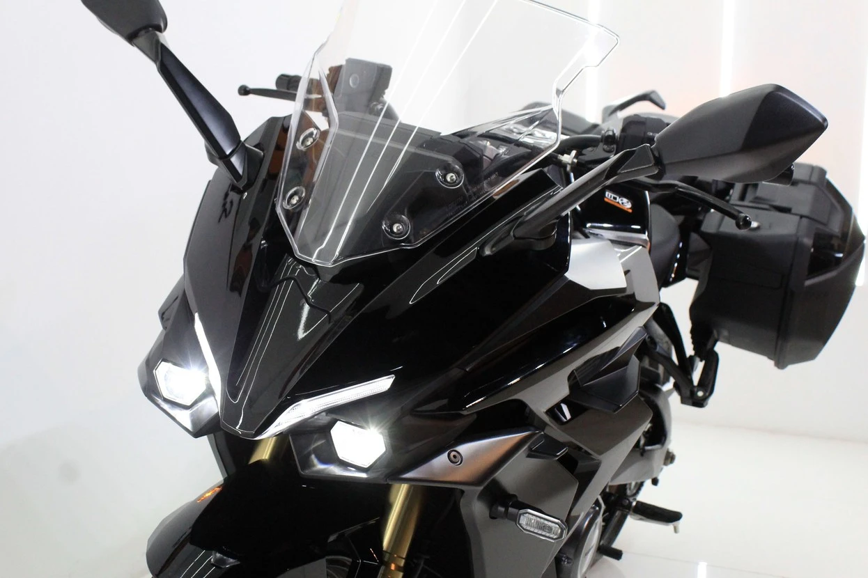 SUZUKI GSX-S1000GT ABS