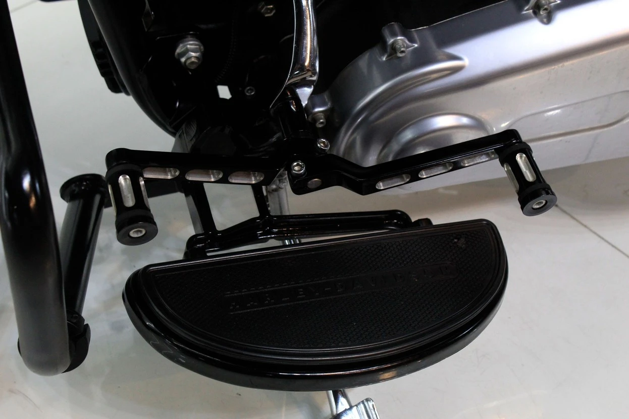 HARLEY-DAVIDSON SOFTAIL FAT BOY SPECIAL