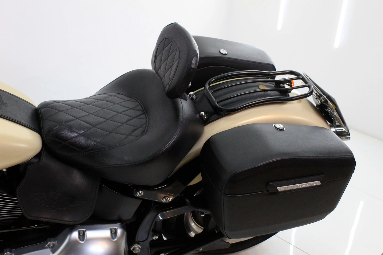 HARLEY-DAVIDSON SOFTAIL FAT BOY SPECIAL