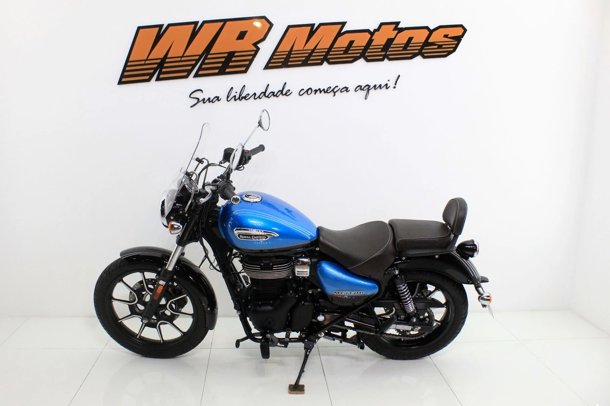 ROYAL ENFIELD METEOR 350 SUPERNOVA