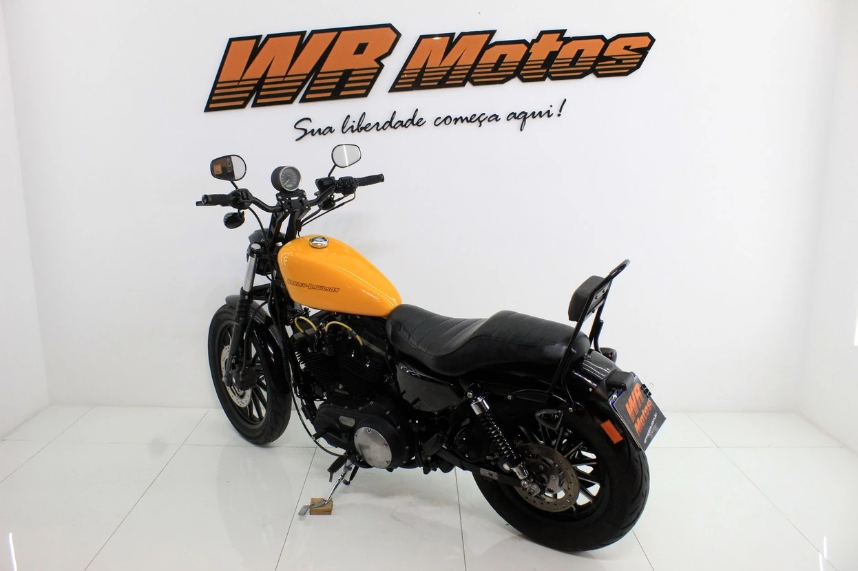 HARLEY-DAVIDSON SPORTSTER XL 883 N IRON