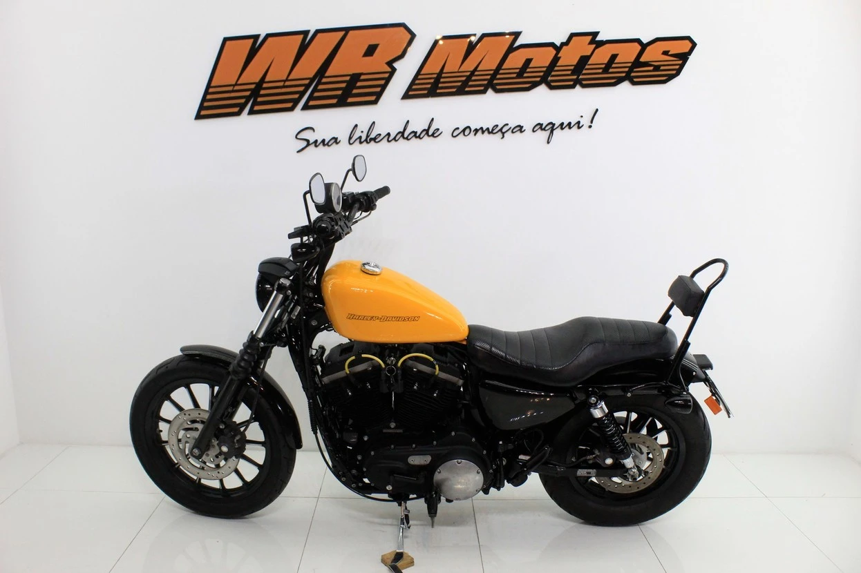 HARLEY-DAVIDSON SPORTSTER XL 883 N IRON