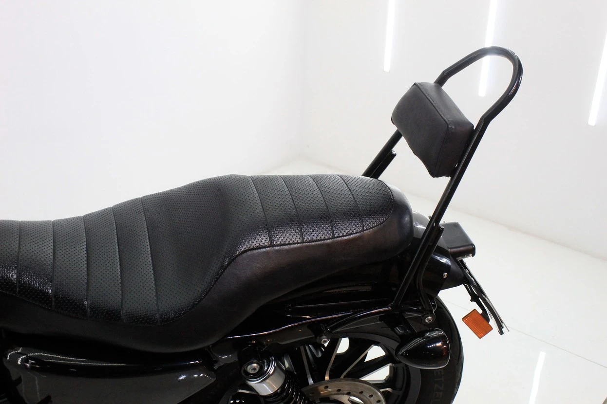 HARLEY-DAVIDSON SPORTSTER XL 883 N IRON