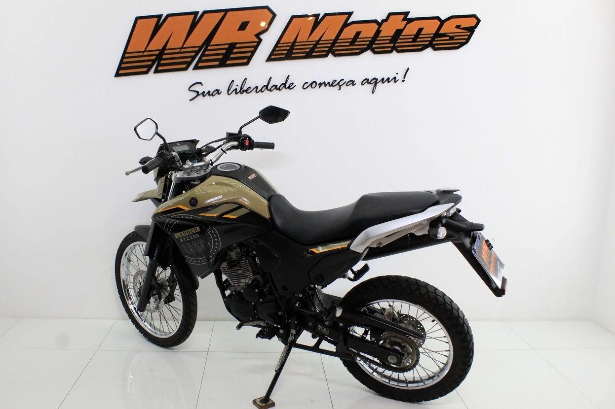 YAMAHA XTZ 250 LANDER CONNECTED
