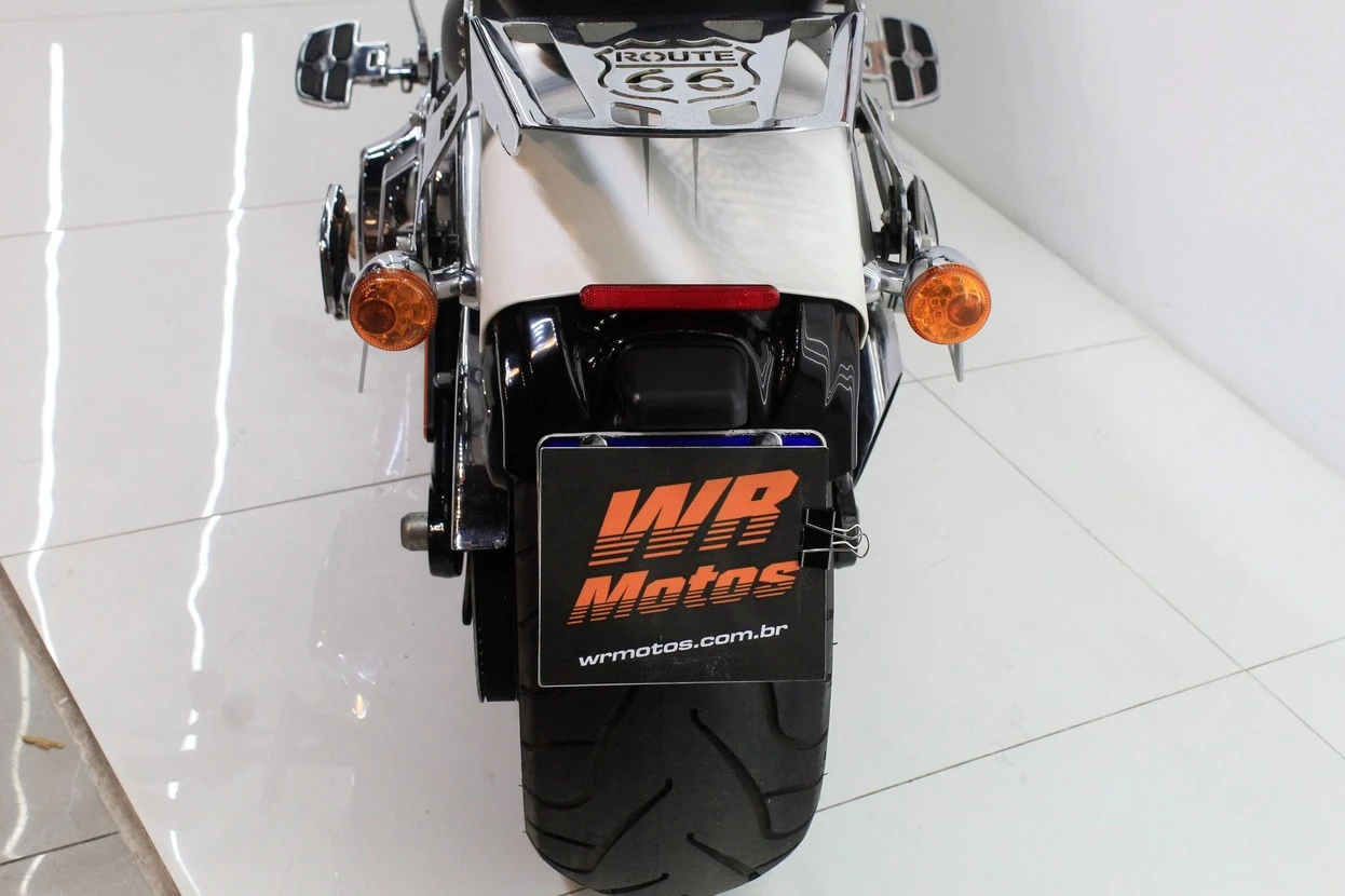 HARLEY-DAVIDSON SOFTAIL BREAKOUT