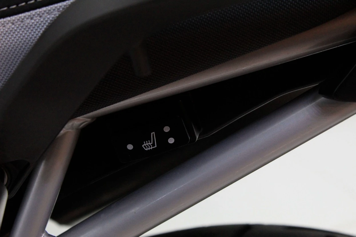 TRIUMPH TIGER 900 GT PRO