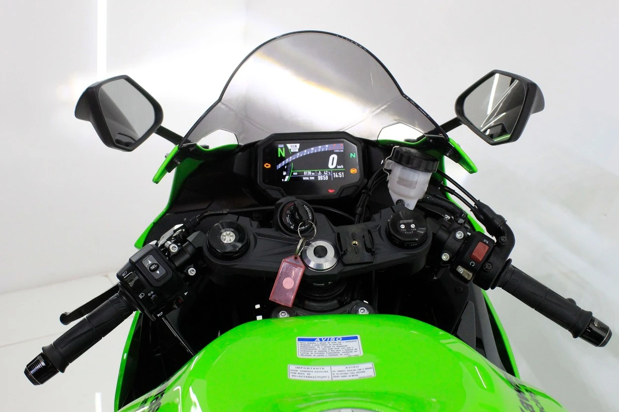 KAWASAKI NINJA ZX-6R