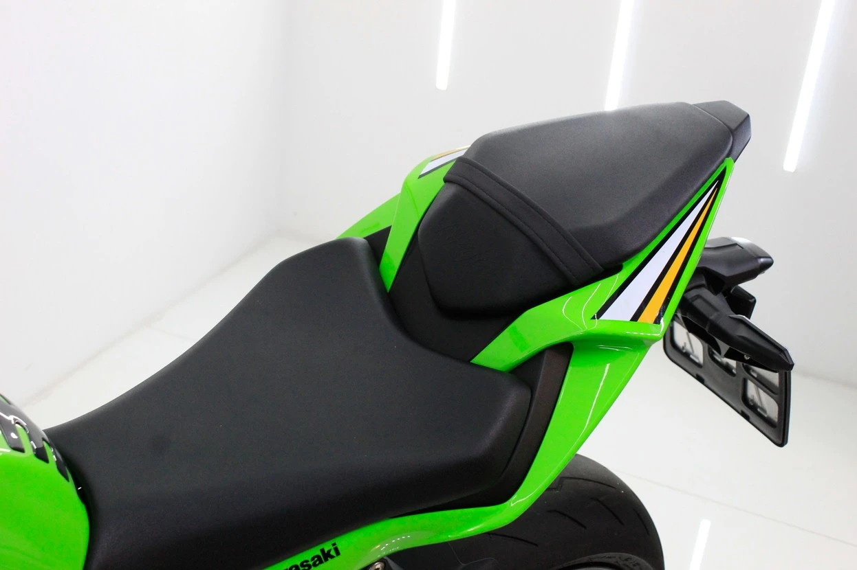 KAWASAKI NINJA ZX-6R