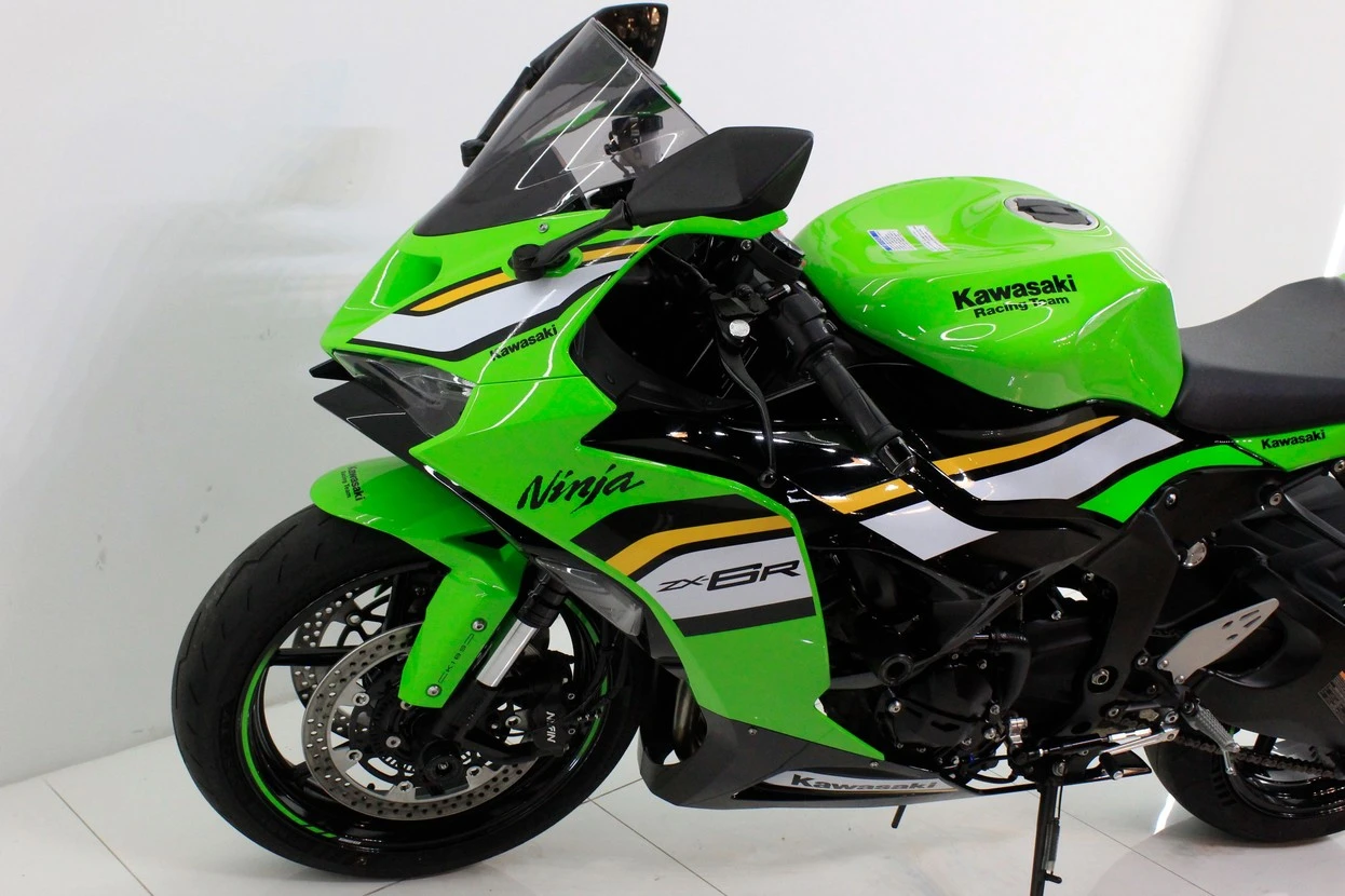 KAWASAKI NINJA ZX-6R