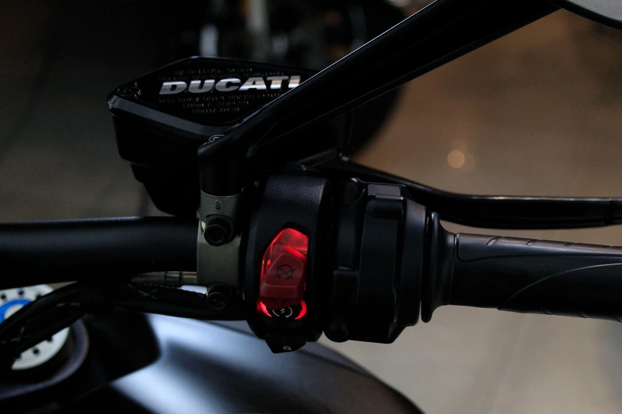 DUCATI DIAVEL 1260 S