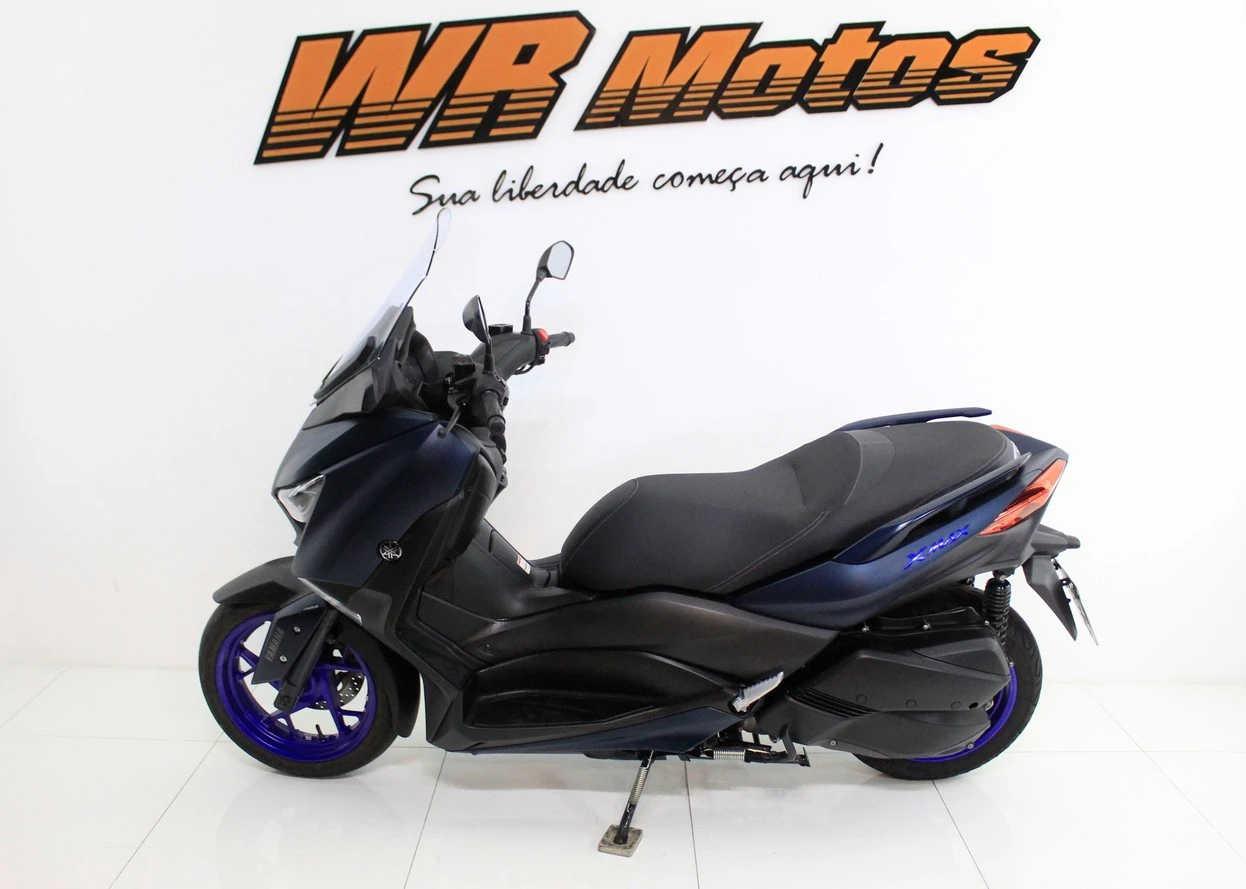 YAMAHA XMAX ABS