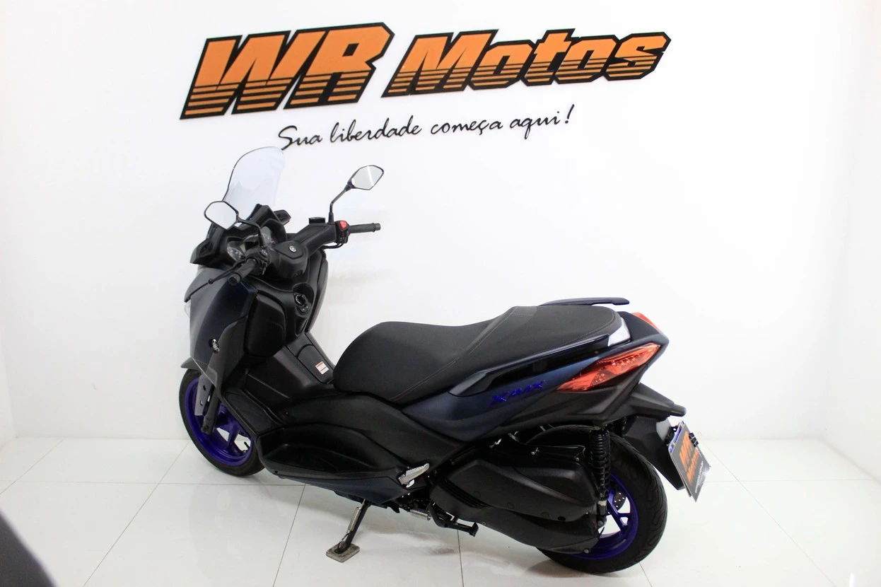 YAMAHA XMAX ABS
