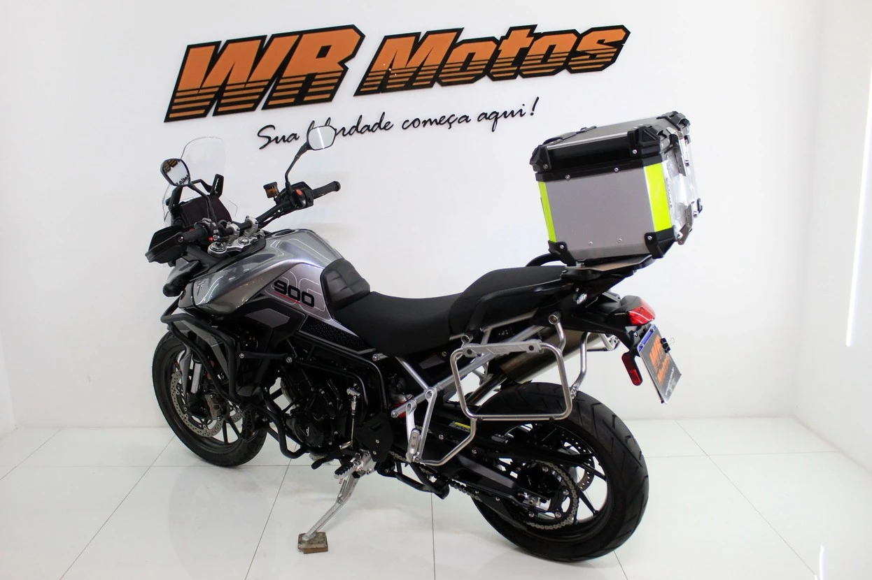 TRIUMPH TIGER 900 GT PRO