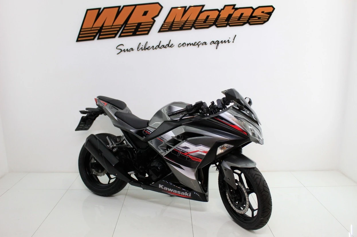 KAWASAKI NINJA 300