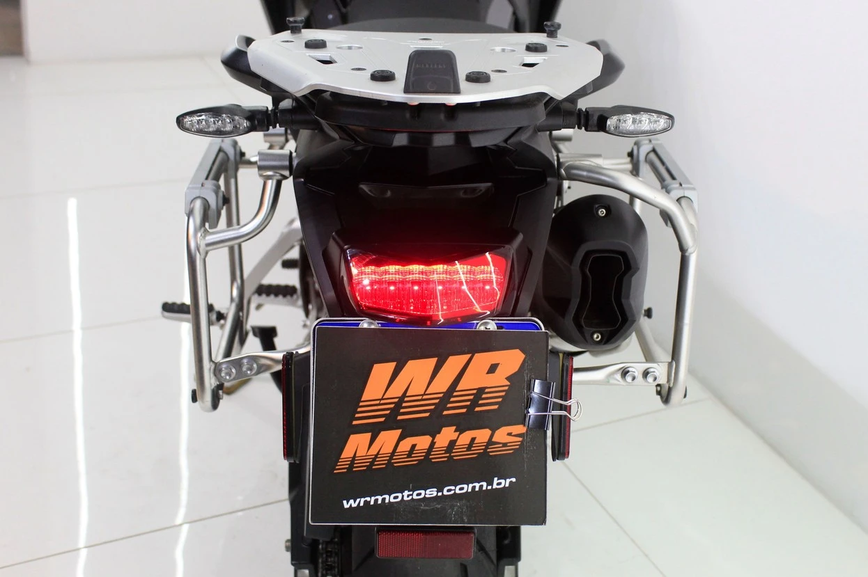 TRIUMPH TIGER 900 GT PRO