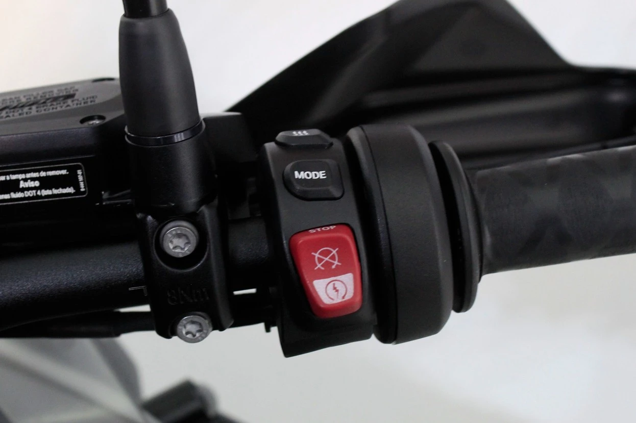 BMW R 1250 GS ADVENTURE TRIPLE BLACK