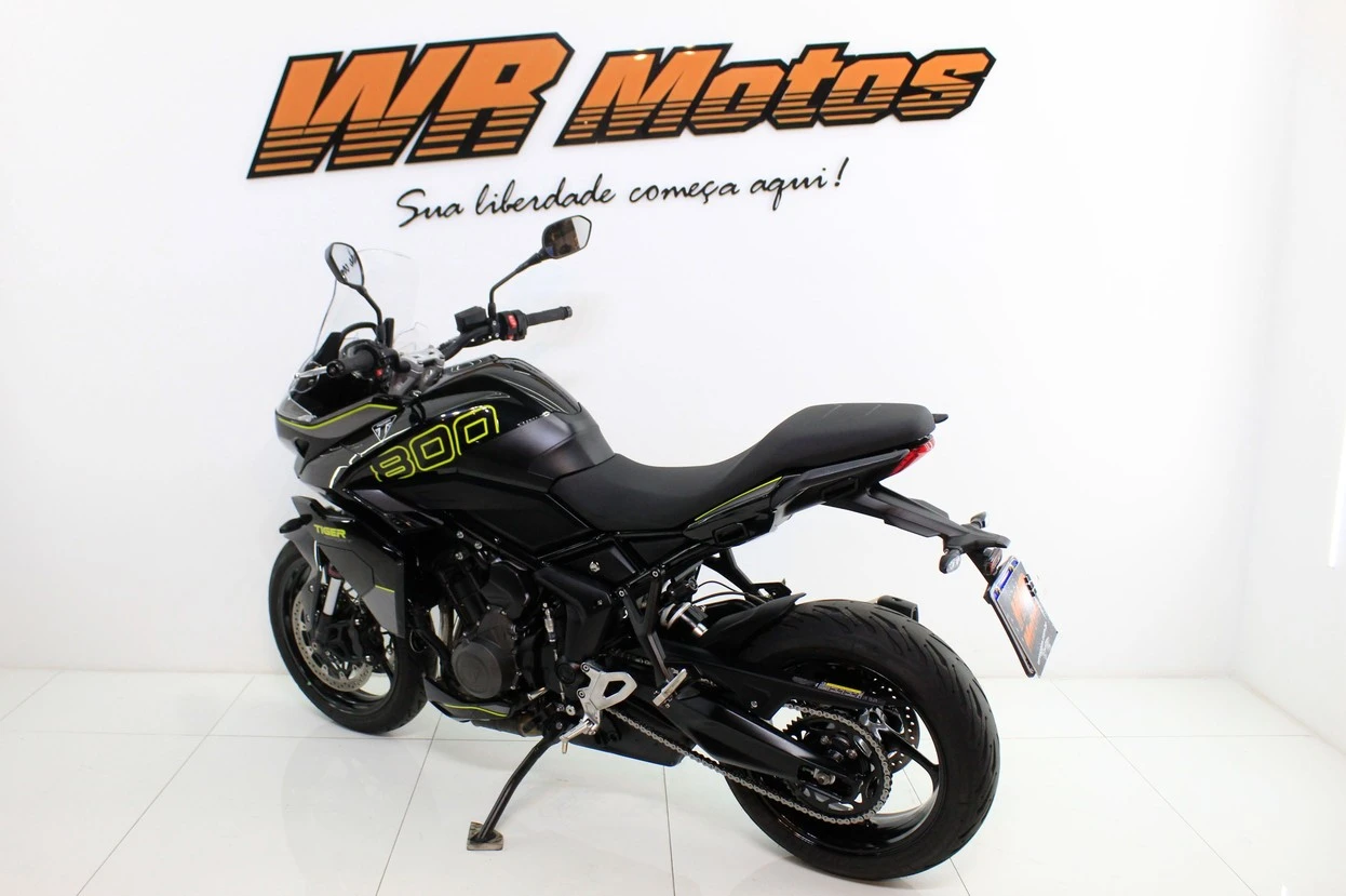 TRIUMPH TIGER 800 SPORT
