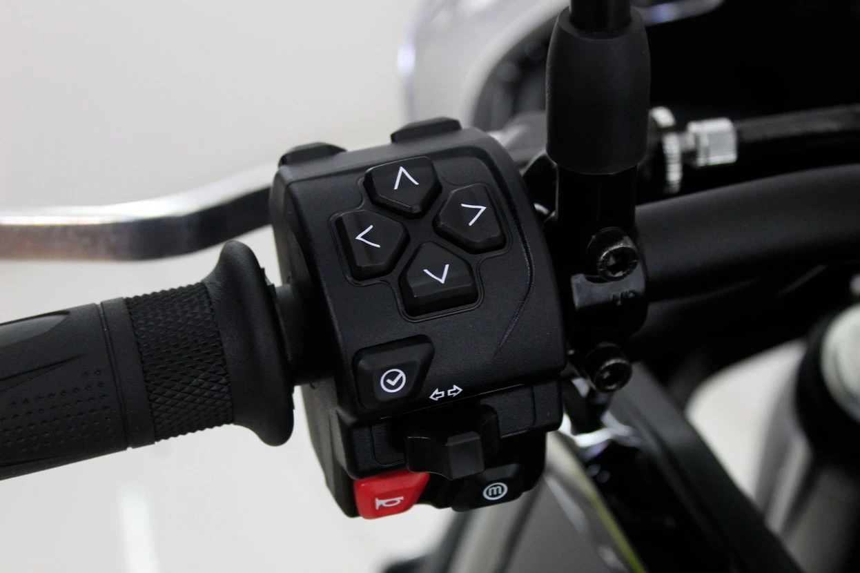 TRIUMPH TIGER 800 SPORT