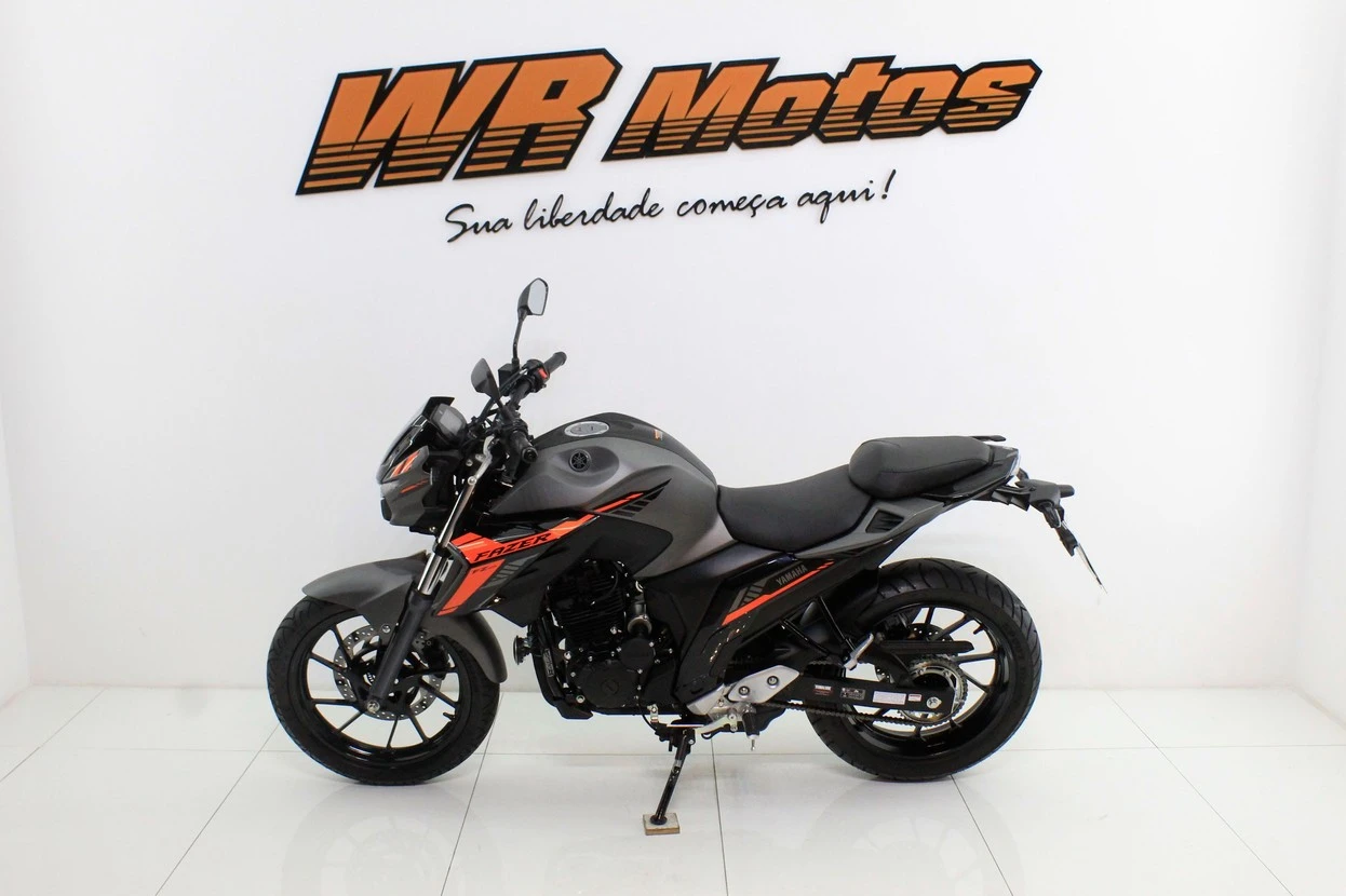 YAMAHA FZ25 FAZER CONNECTED ABS