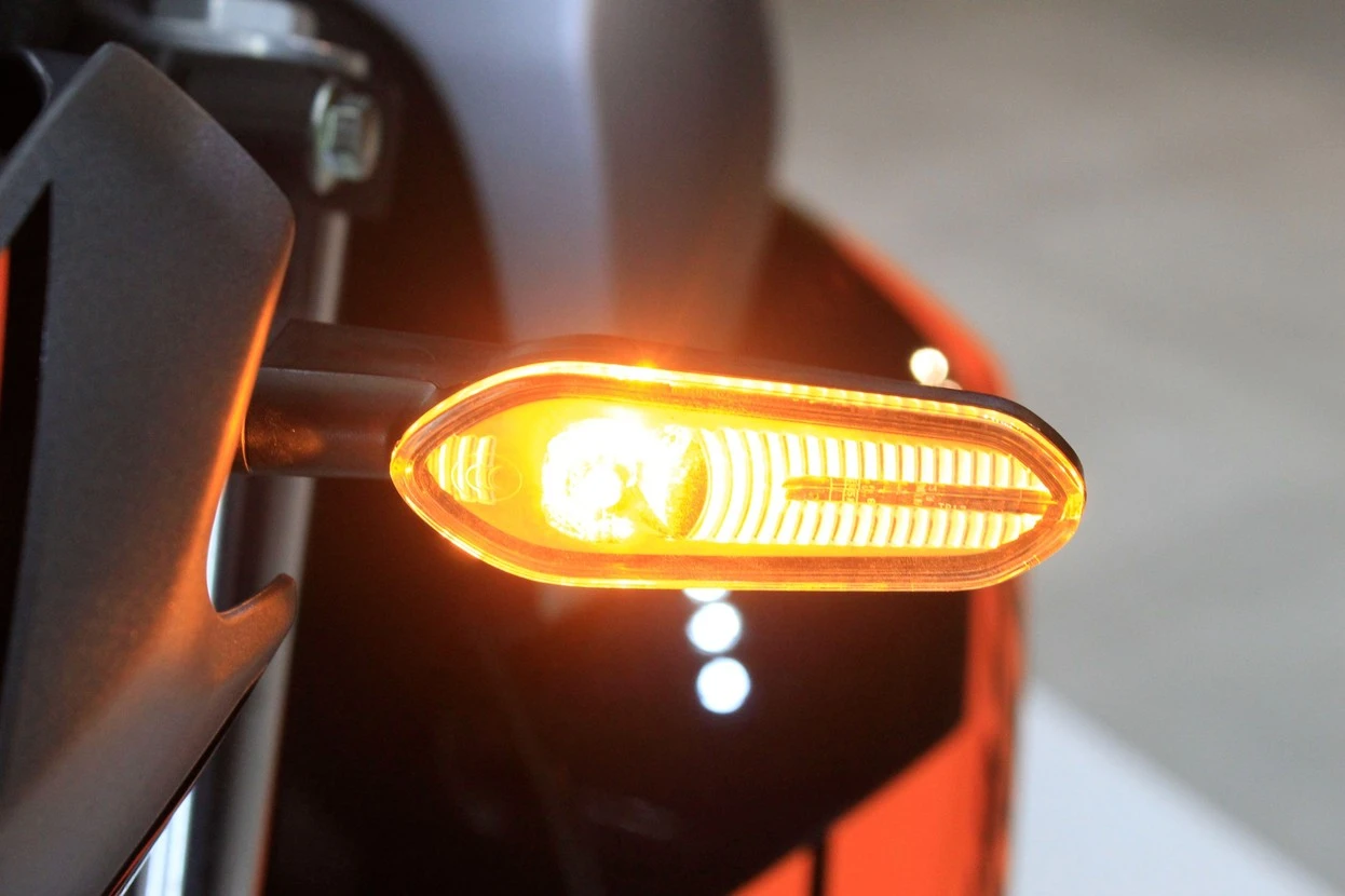 YAMAHA FZ25 FAZER CONNECTED ABS