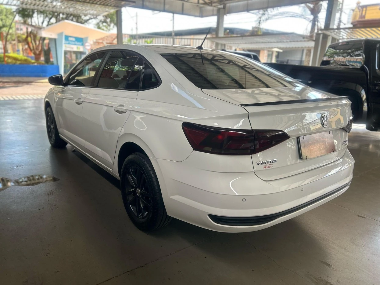 VOLKSWAGEN VIRTUS