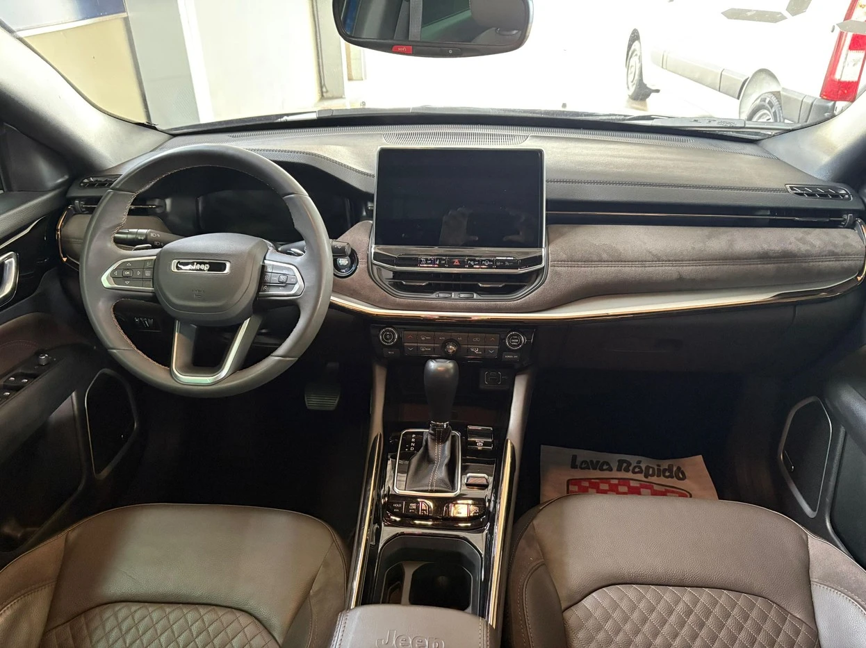 JEEP COMMANDER