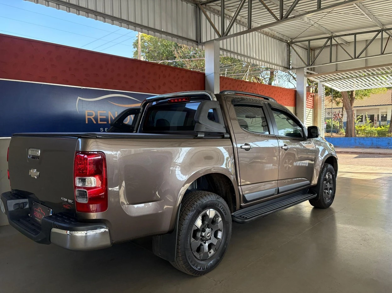 CHEVROLET S10