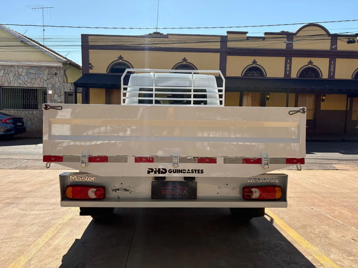 RENAULT MASTER