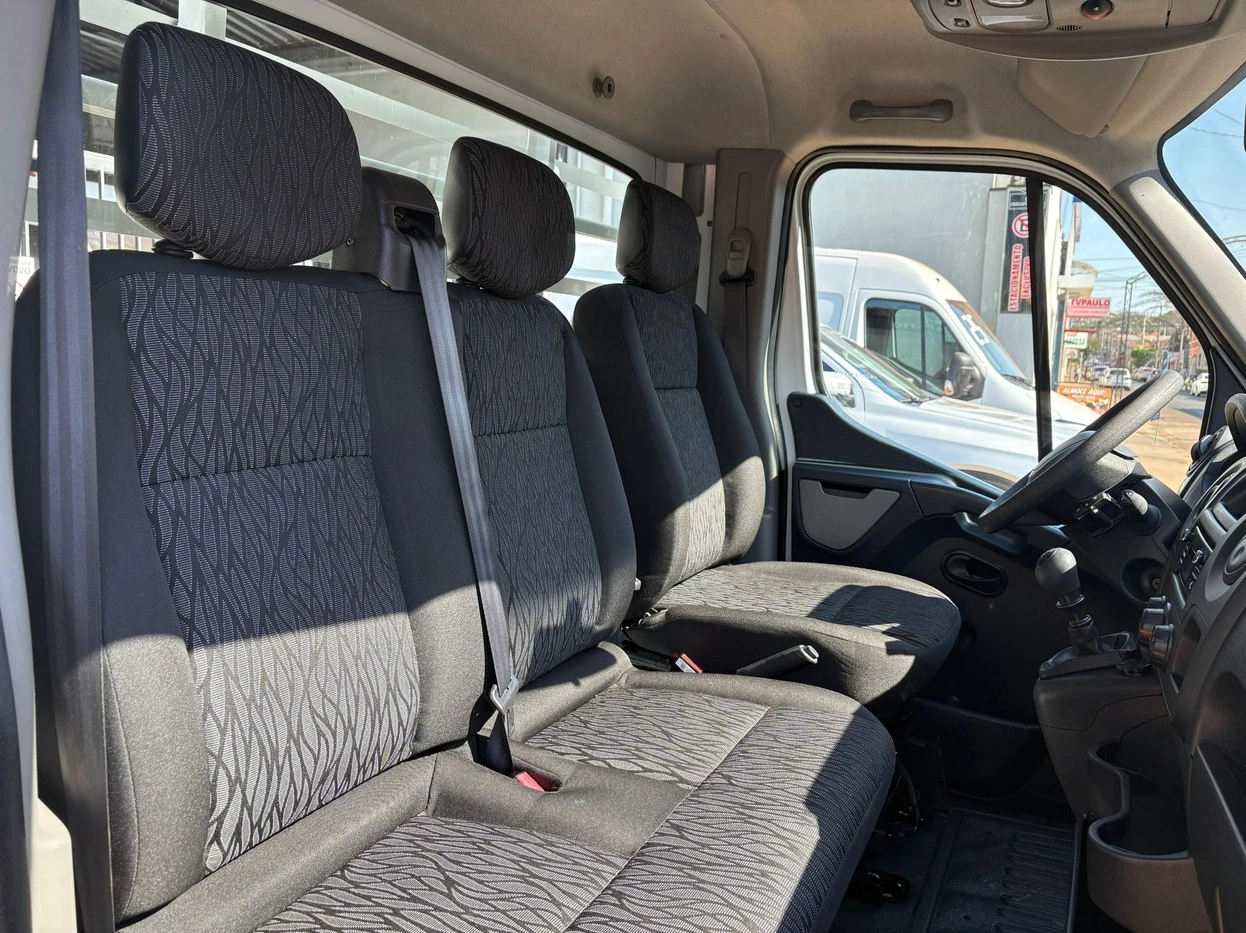 RENAULT MASTER