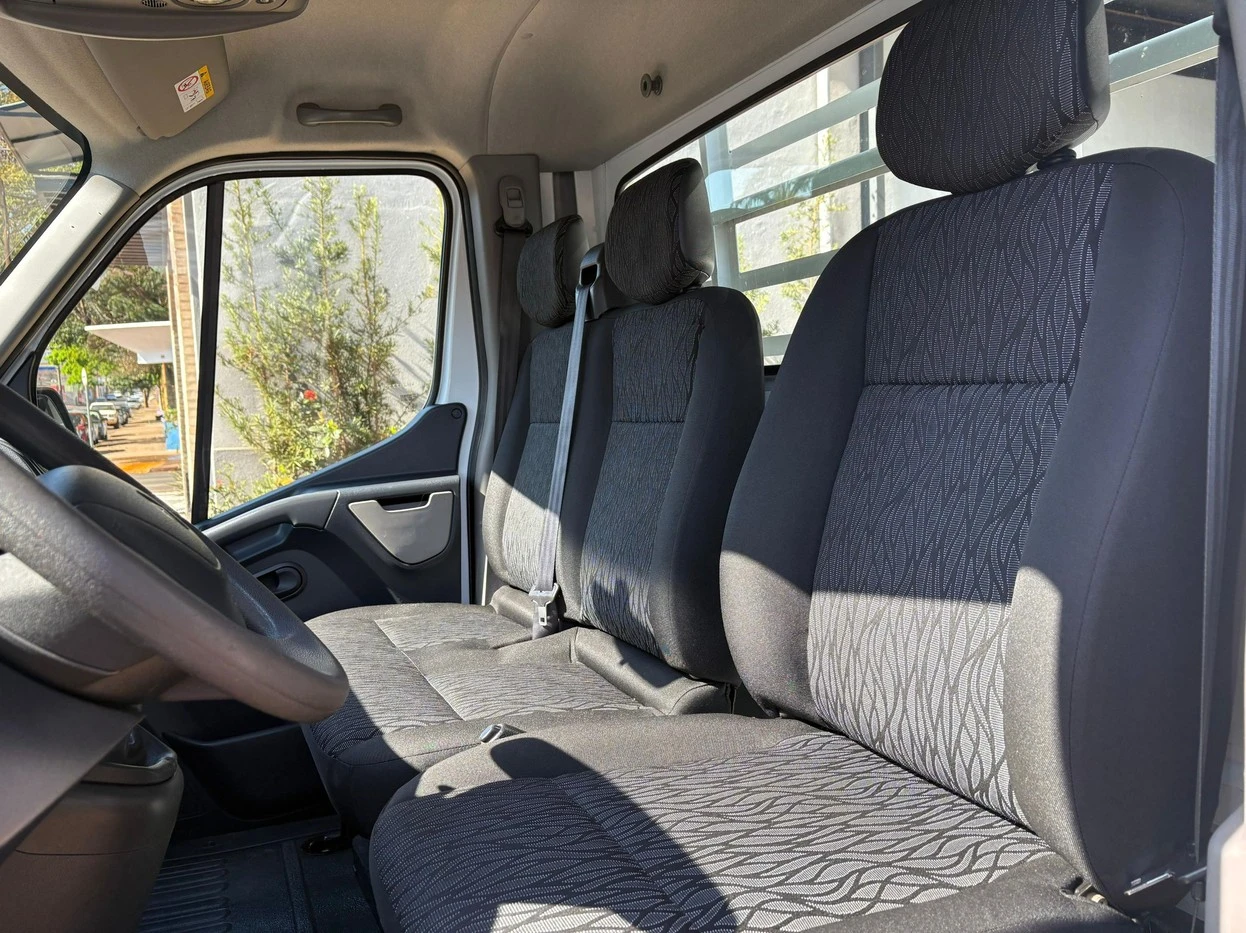 RENAULT MASTER