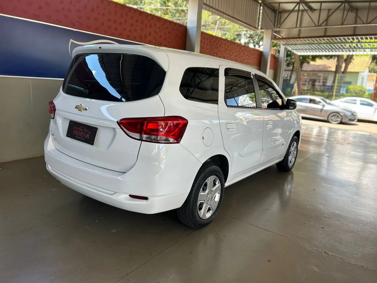 CHEVROLET SPIN