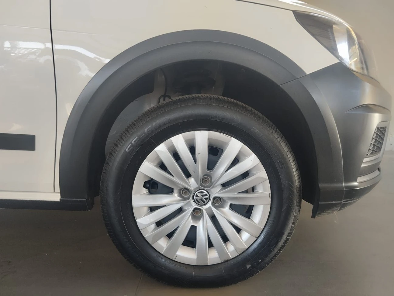 VOLKSWAGEN SAVEIRO