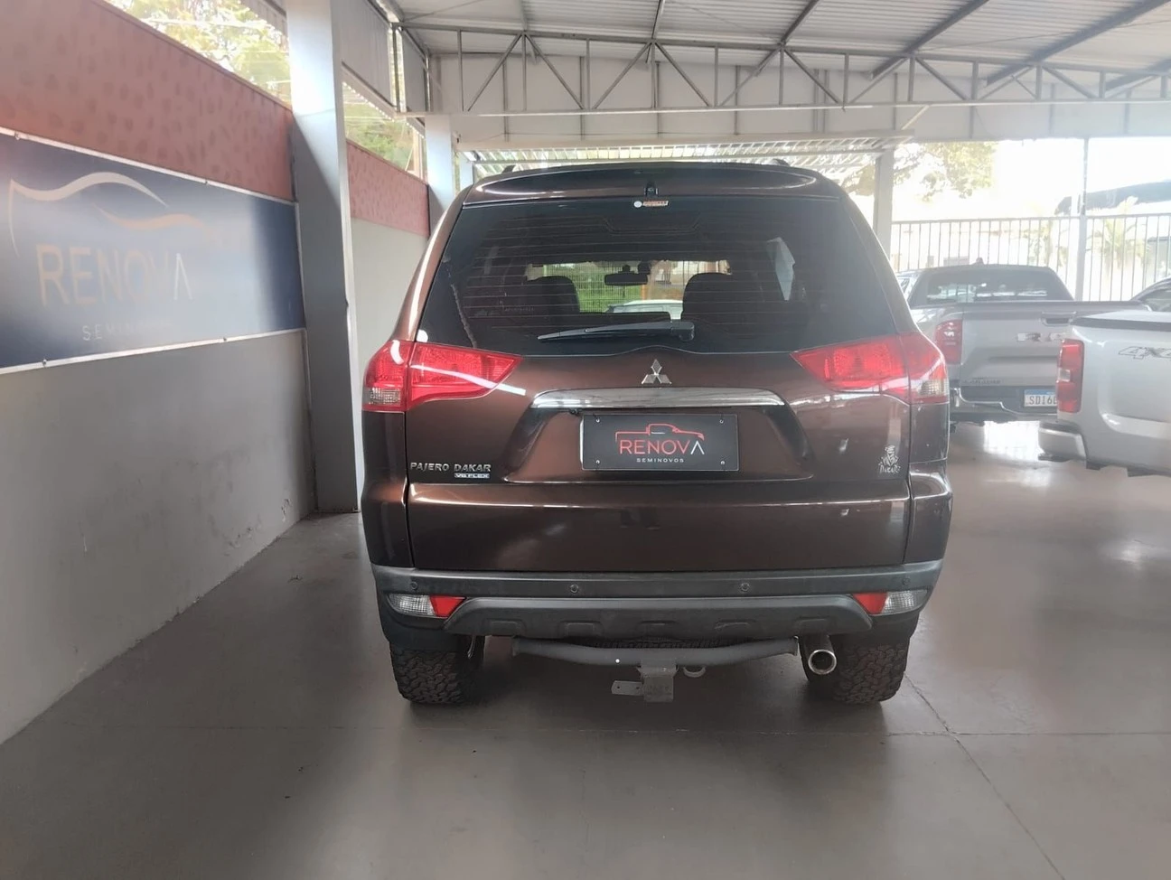 MITSUBISHI PAJERO DAKAR