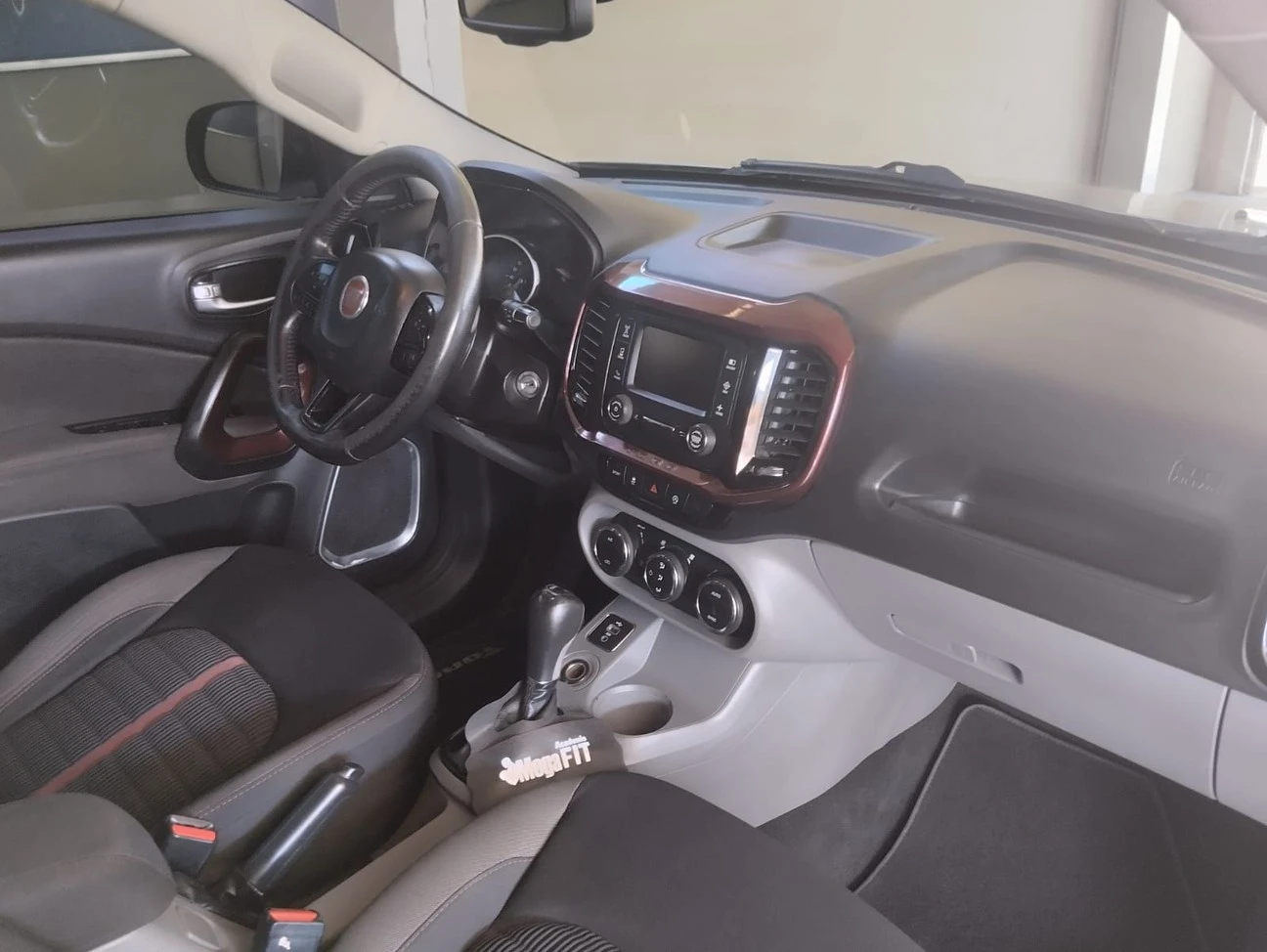 FIAT TORO