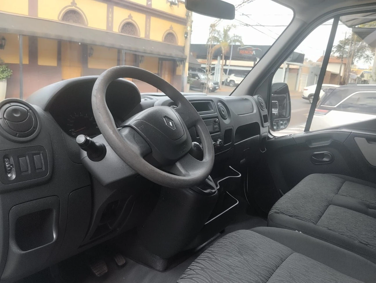 RENAULT MASTER