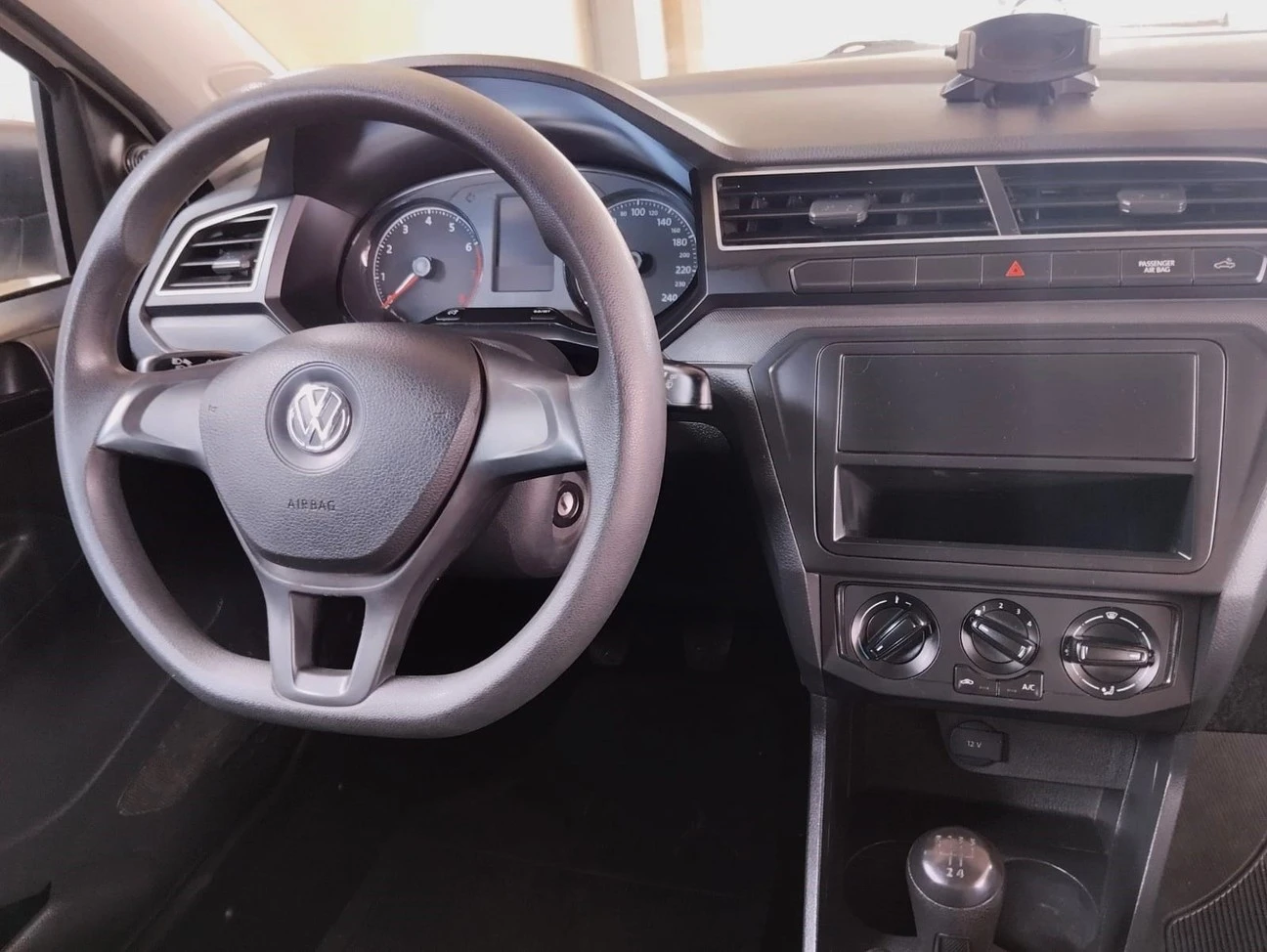 VOLKSWAGEN SAVEIRO