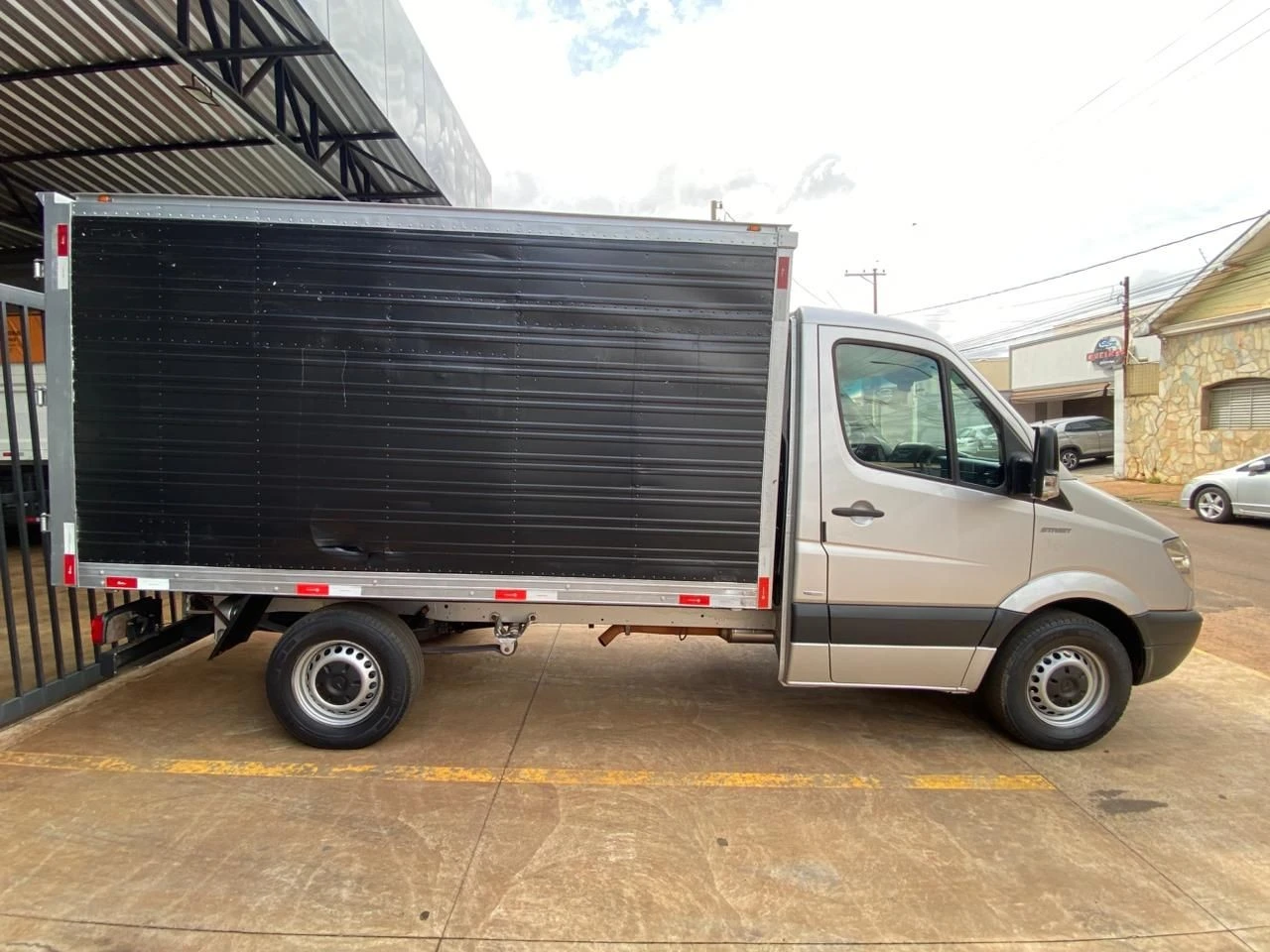 MERCEDES-BENZ SPRINTER