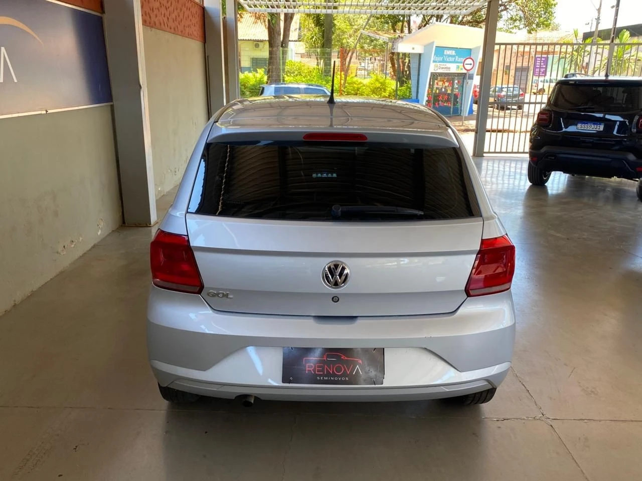 VOLKSWAGEN GOL