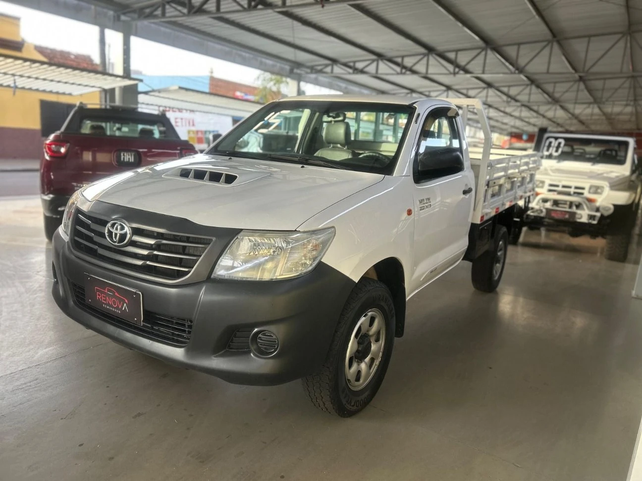 TOYOTA HILUX