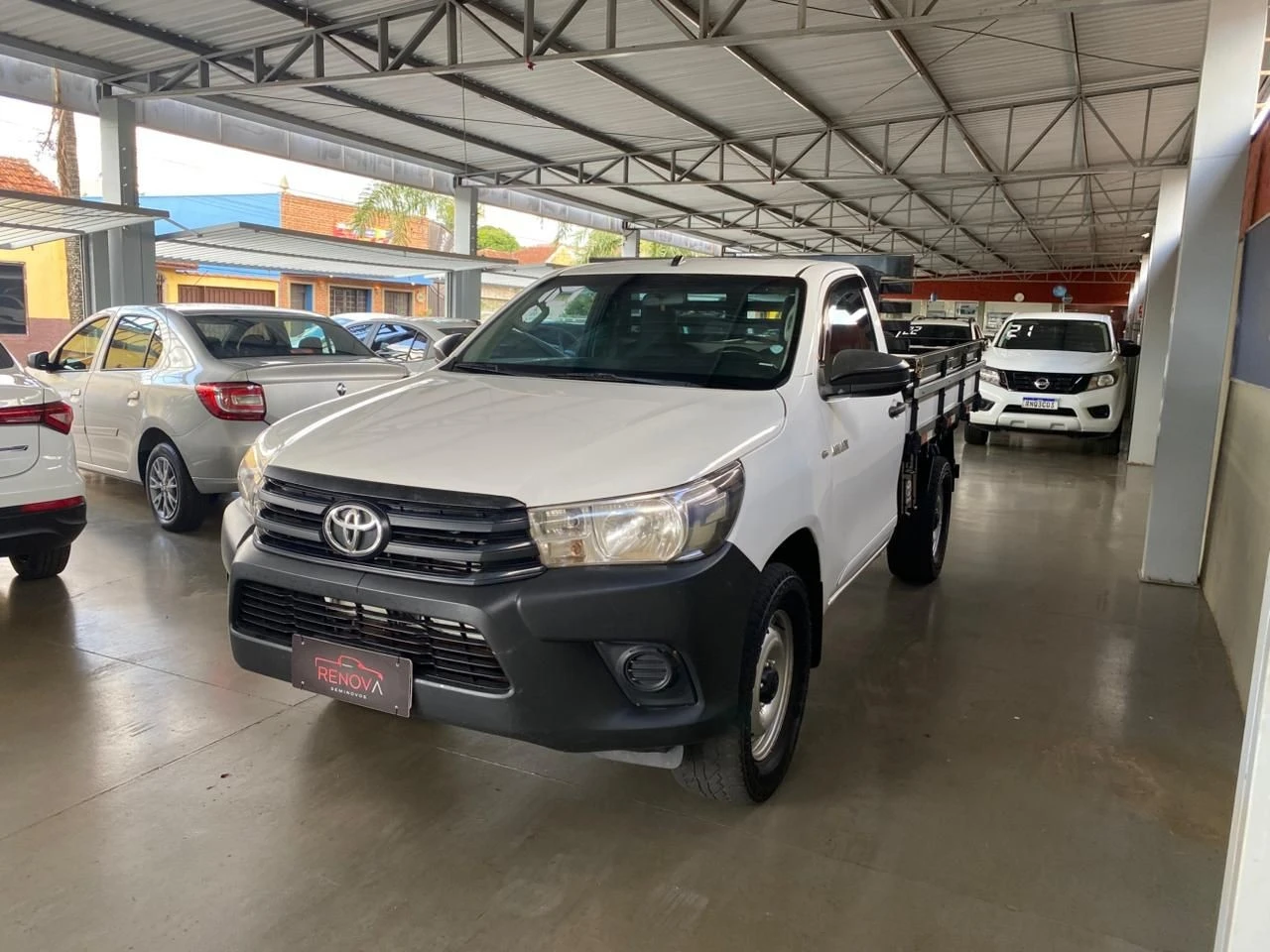 TOYOTA HILUX