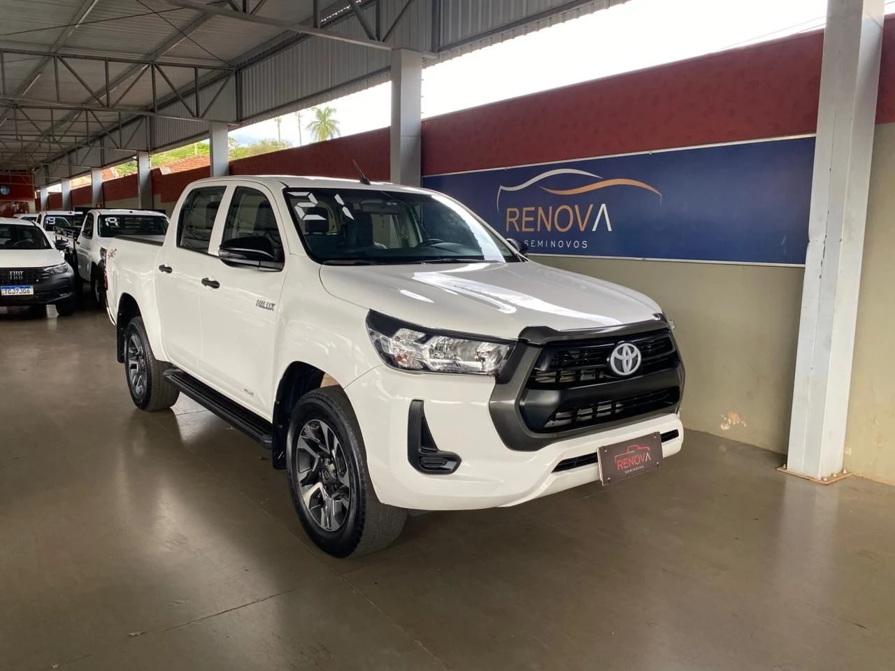 TOYOTA HILUX