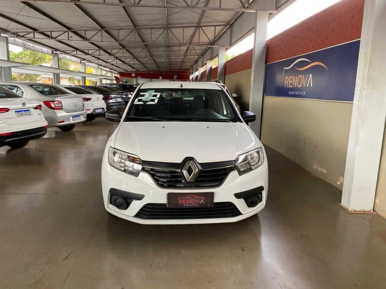 RENAULT LOGAN