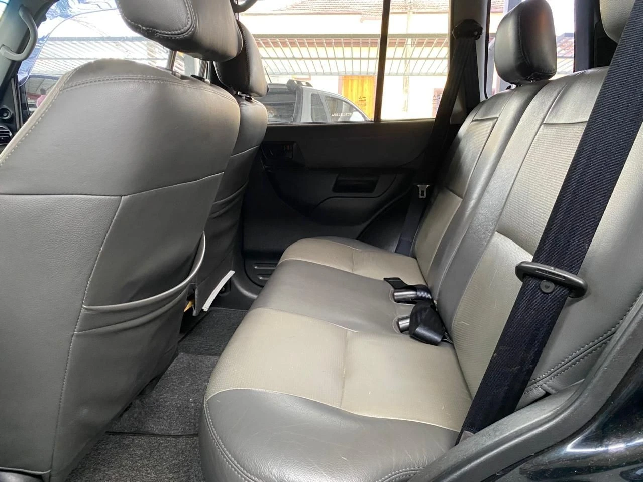 MITSUBISHI PAJERO TR4