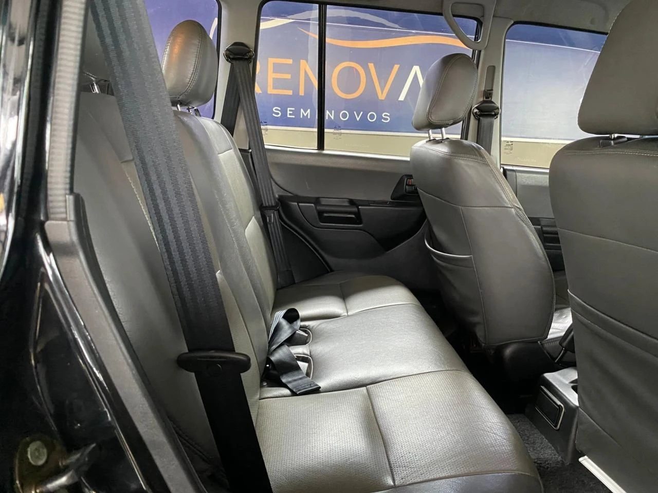 MITSUBISHI PAJERO TR4