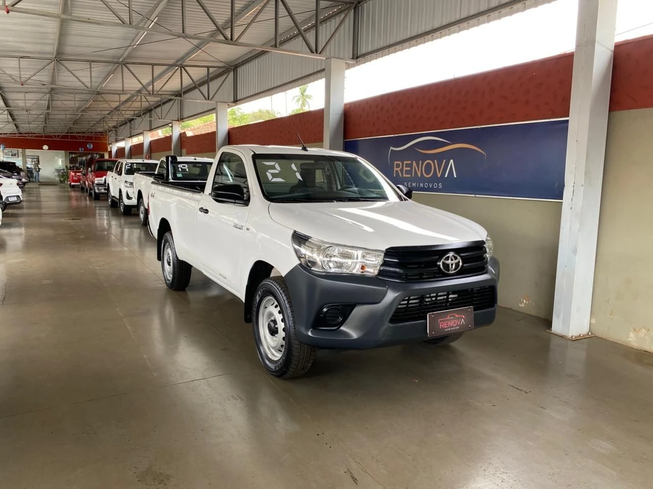 TOYOTA HILUX