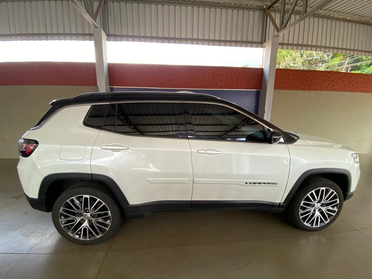 JEEP COMPASS