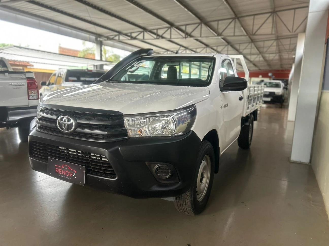 TOYOTA HILUX