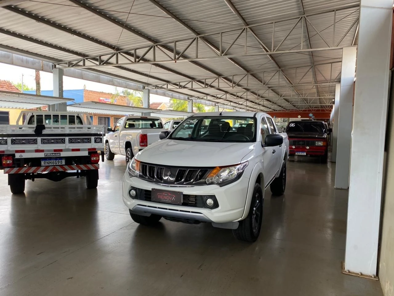 MITSUBISHI L200 TRITON